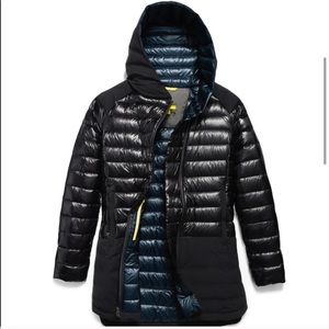Mountain Hardwear Cole Haan XS Jacket down puff